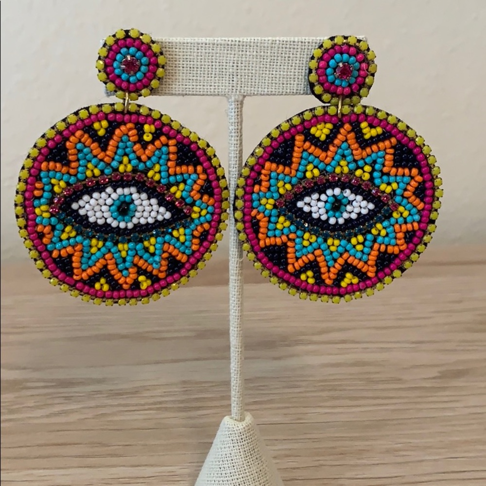 Eye earrings!